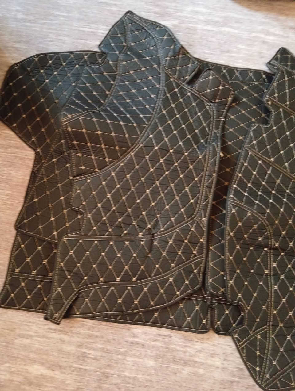 ‏ما أرضيات ما جارجر


**إذا كنت صاحب هذا الإعلان وتريد حذفه لأي سبب، رجاءا أرسل رسالة إلى الدعم الفني**