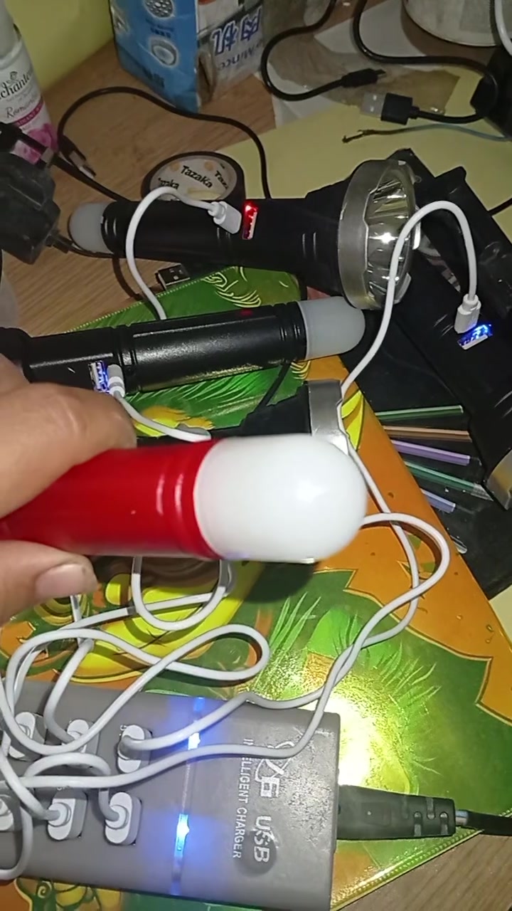 لايت شحن بالف دينار كمية كبيرة عندي


**إذا كنت صاحب هذا الإعلان وتريد حذفه لأي سبب، رجاءا أرسل رسالة إلى الدعم الفني**