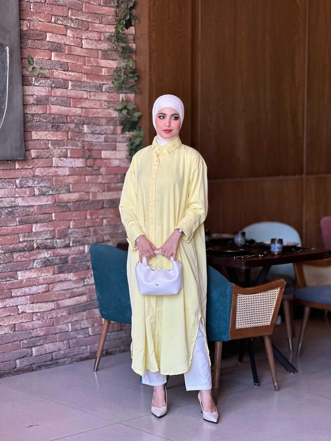 ⁨	New collection summer 2026🌻
ترند القمصان الطويله لهذا الموسم هذا الموديل 🌸
الأزرار من الأمام وفتحة من جوانب انتي تكدرين تتحكمين بالبسه🎀
القطعه تجنن راقيه وبارده جداً أنيقه لدوام والكل مكان وزمان 💞
القياسات 1-2 يلبس قياس (38-48)
الألوان (اسود_زيتوني _ليموني _فوشي )
الطول 125 سم

السعر 25 الف 
احجزي الان قبل نفاذ الكميه❤️‍🔥
#ملابس #قميص #فستان #اكسبلورر⁩


**إذا كنت صاحب هذا الإعلان وتريد حذفه لأي سبب، رجاءا أرسل رسالة إلى الدعم الفني**