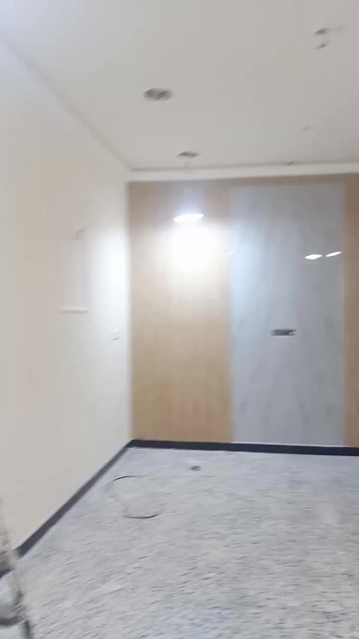 (( صباغ بيوت )) وابواب شبابيك حديد   حاليآ متفرغ
صبغ وتصليح الجدران و معالجه الرطوبه والاملاح.    ترميم عام.          شغل نظيف ودقيق وجبسن بورد. نعمل بكل مناطق بغداد      للتواصل 
***********
