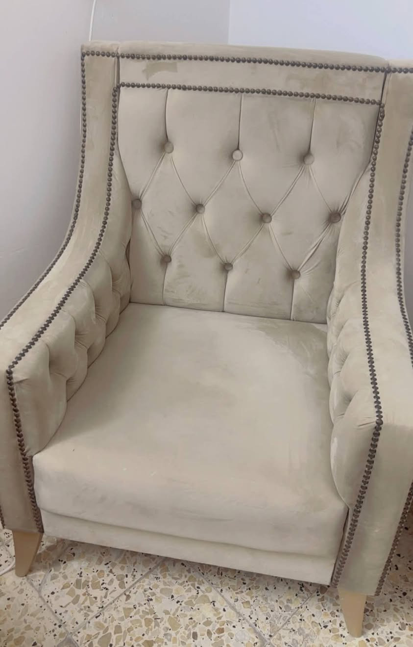 للبيع تخم ايراني عشر مقاعد قفل ٣٥٠
للبيع تخم تركي ٨مقاعد قفل ٣٢٥


**إذا كنت صاحب هذا الإعلان وتريد حذفه لأي سبب، رجاءا أرسل رسالة إلى الدعم الفني**