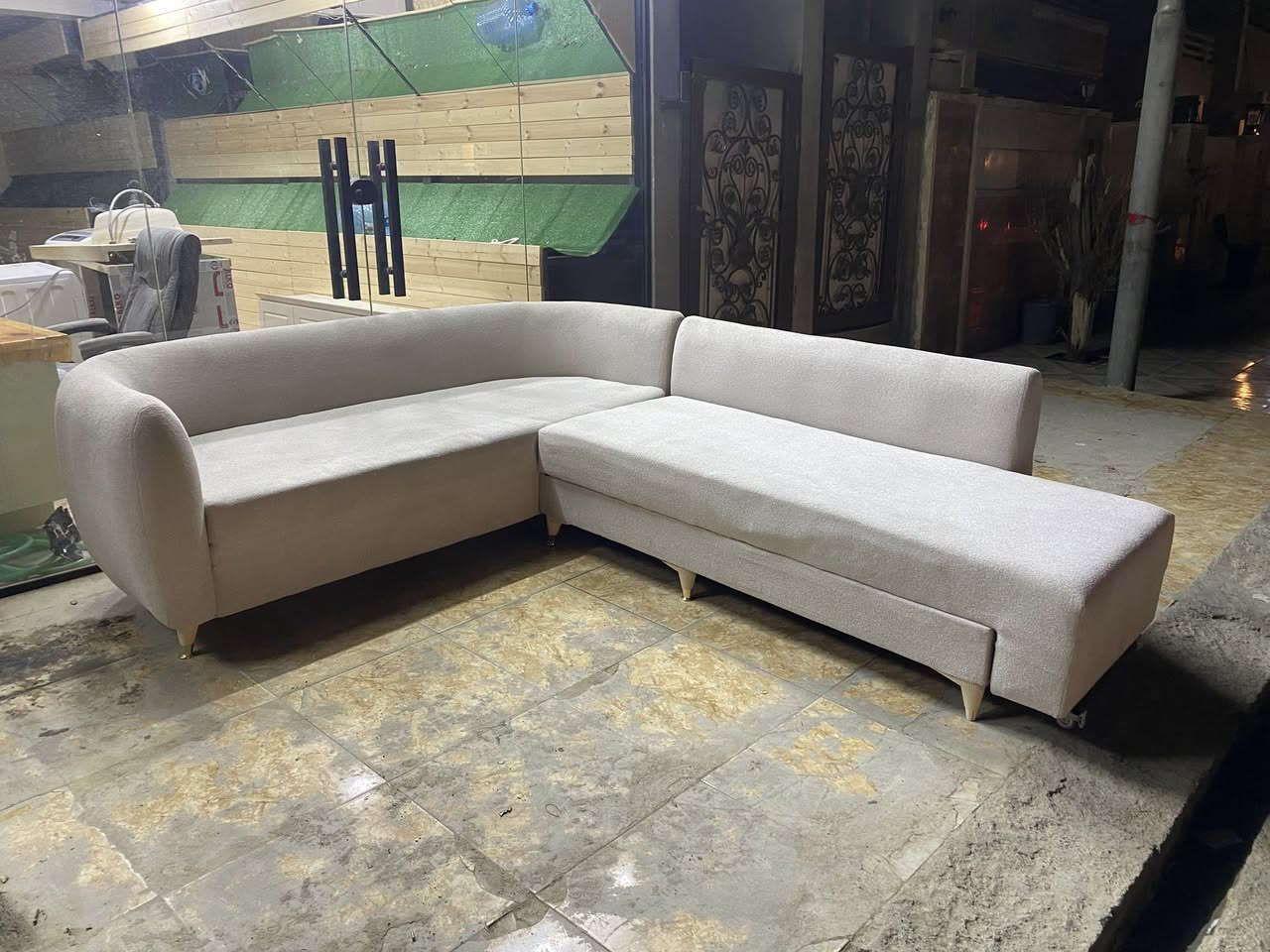 كورنر تركي 7نفر   نضافه فول
للاستفسار ***********
