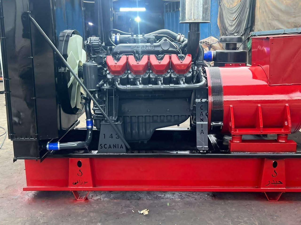 ***********
***********
