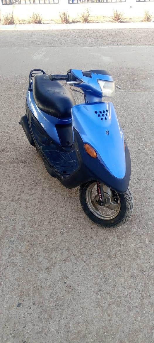 سلام عليكم دراجه يوماهه 80 البيع دراجه مكفوله من كلشي دراجه ما مفتوحه ولا مره وكسن ما مفتوح الدراجه خير من الله نعومه وشلعه كهربائية كله شغاله الشراي يتصل عله الرقم ***********
