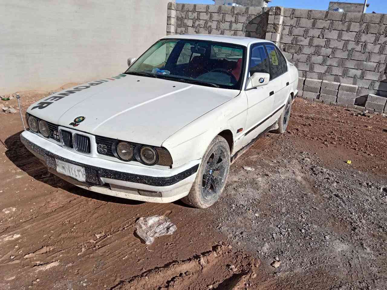 بيع او مراوس
بي ام 520  موديل 90 كير عادي طياره 
كير مكينه شرط سياره تخبل جامات كهرب لايتات زينون سستم سماعات كشنات نضيفه دشبول جديده رقم بغداد صدامي  بيوكلا عمه  السعر 30او بي مجال اشويه 
الرقم ***********
