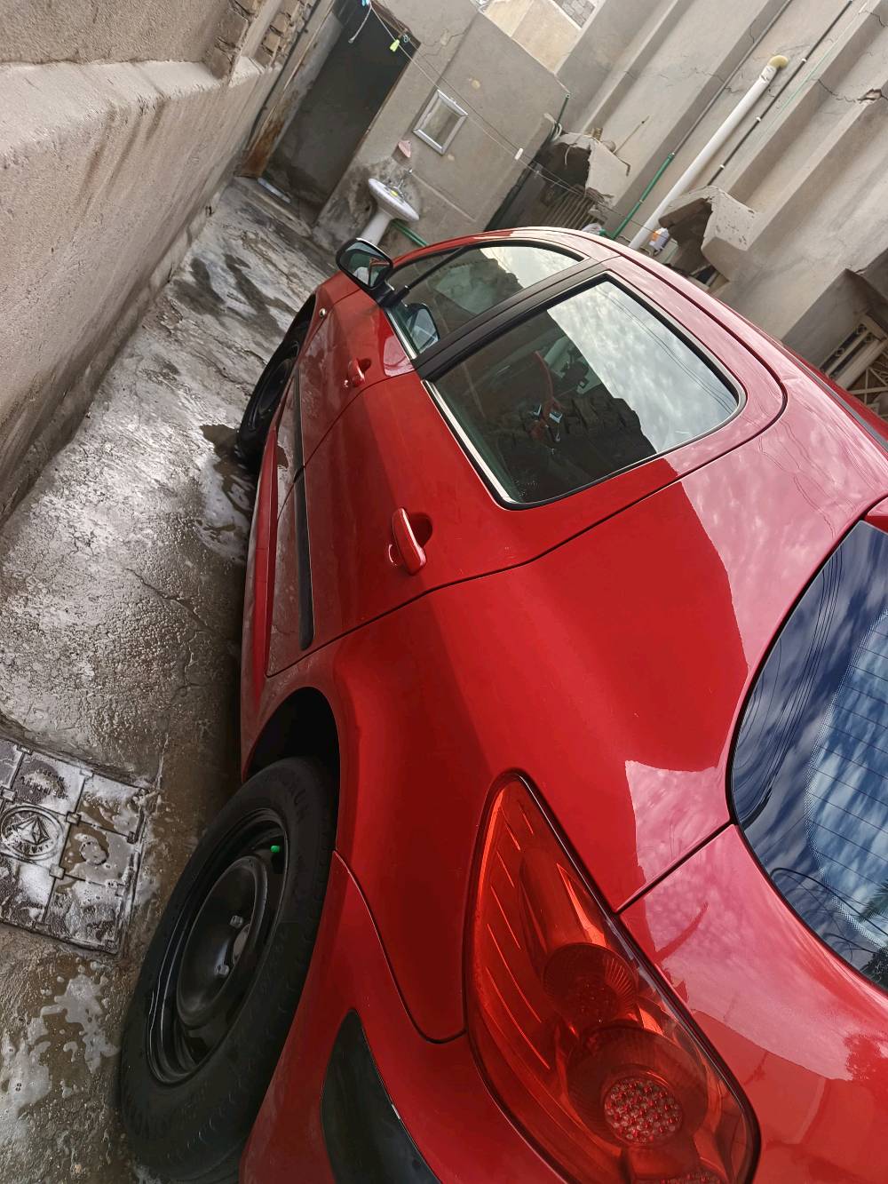 بيجو 307 فرنسي موديل 2006
كير اتوماتيك ومحرك مكفولات تبريدها شغال التدفئة ايضا حداديه نص عمر يرادله تبديل بس يمشي عارضها للبيع فقط بسمي تحويل مباشر شرط رقم بغداد دولي كشرها مكفول شاشه وكامره وبعد مواصفات بيها باتري +نوزالات+ بلكات+ فيت بم +مجول+ دسكات امامي+ فلنجات+ وبور ستيرن كلهن جدد مبدل يعني ادامة كامله مكان سيارة بغداد جسر ديالى القديم يم الزعفرانية عارضها 58 ورقة وبيها مجال قليل رقم *********** بي واتساب 