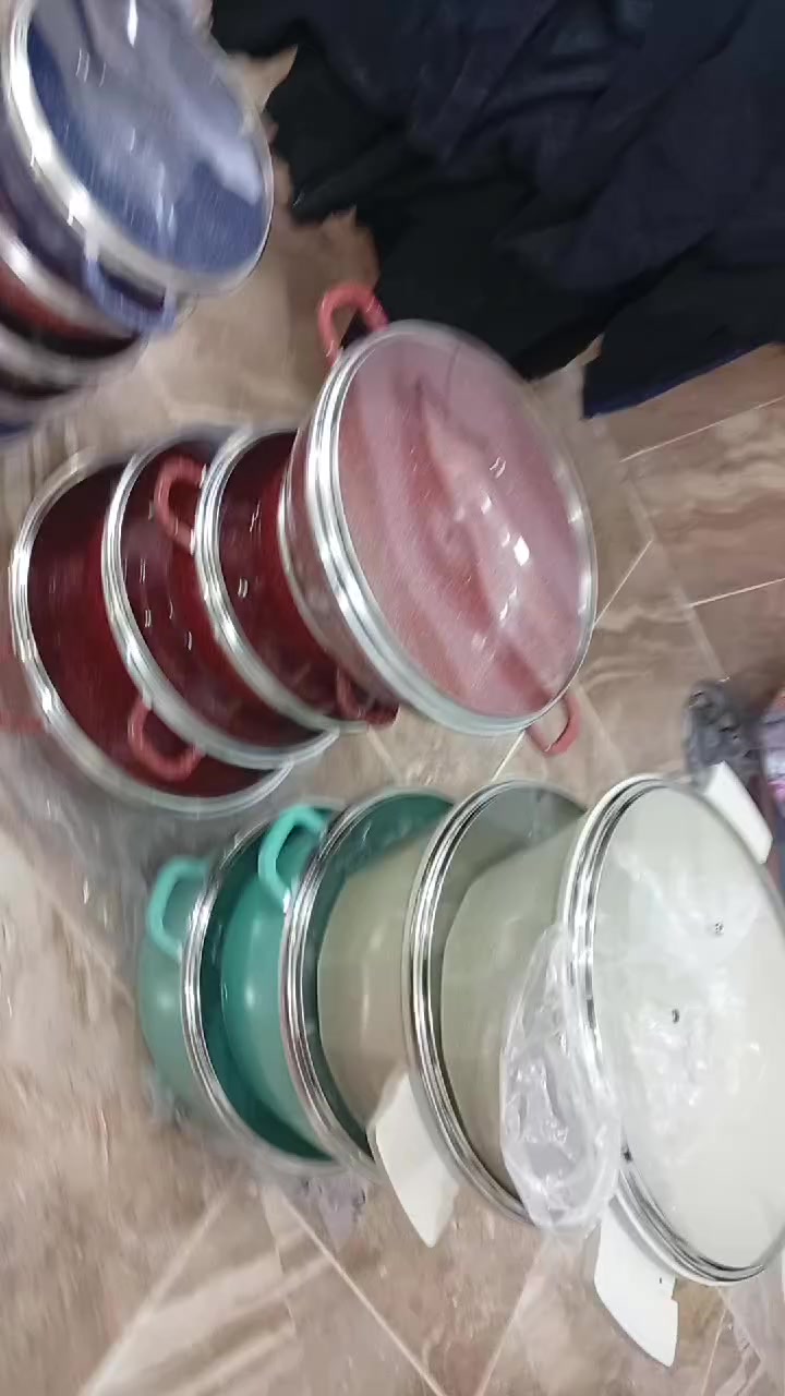 سلام عليكم جداري زيتي بالة أوربي غير مستخدم العنوان راوة حي القادسية عمارة ستار محل  توصيل موجود ***********
