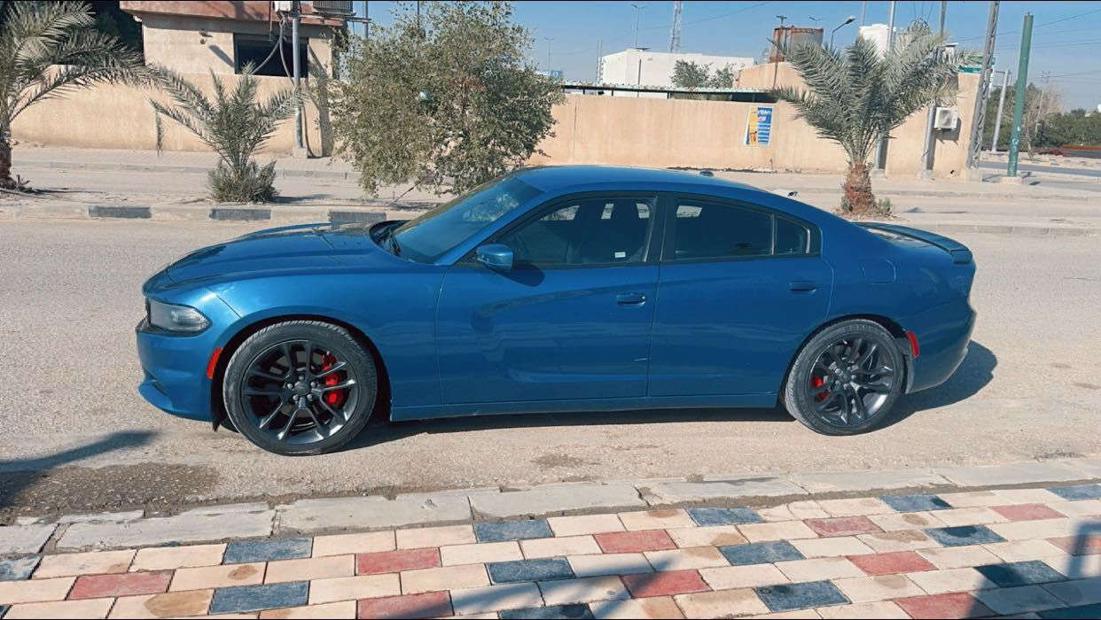 دوج جارجر 2022 SXT امريكي كلين تايتل بدون صبغ بدون ايرباك بدون حادث 
( حادثها دعاميه الكدام فقط ) 
صور مرفقة بالمنشور 
السياره جديده جدا ماشيه 49الف فقط 

شاشه جيتي الحجم الكبير تشغيل عن بعد وباقي مواصفات الجارجر المعروفه 

السعر 240$ وبيها مجال بسيط 
راقم بغداد بسمي مداور ثاني يوم
مكاني النجف /حي الجمعيه
 ***********/***********
