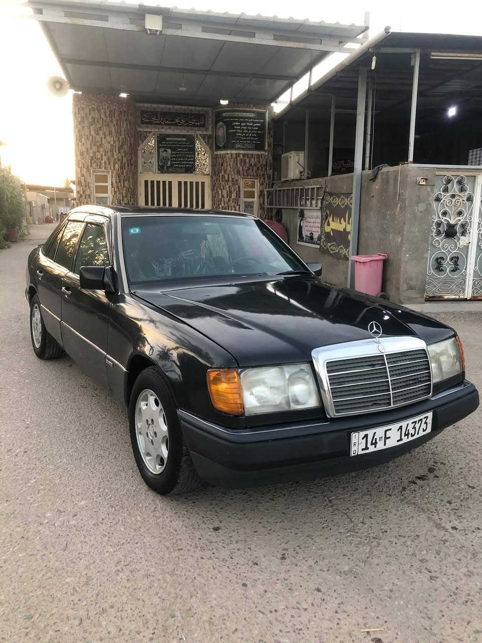 يا الله سلام عليكم مارسيدس دب مديل91 كفاله من ضربه وكص فقط صبغ عام جمالي سياره مكينه2500 تخم تاير ويل كب تفاحه حداده امامي خلفي تبريد ثلج ❄️جام كهرباء غرفه جديده مسجل بلوتوث 4 سماعات مضخم كهرباء كله شغاله اي نقص مابيه سعر60 وبيها مجال  شراي لا خدمه مكان لبصره لقرنه رقم ***********//***********
