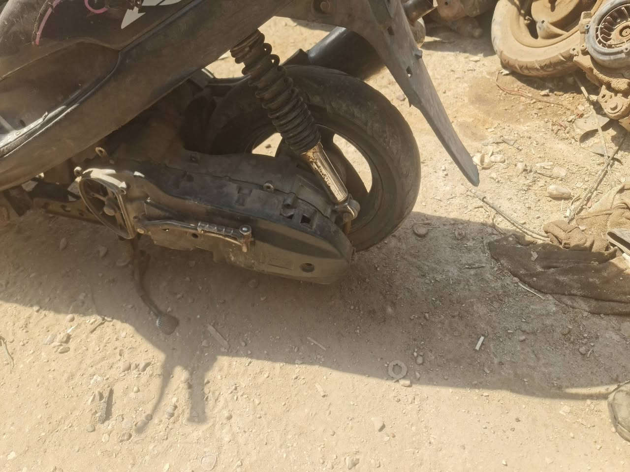 طافية متروكة الاتصال ***********

