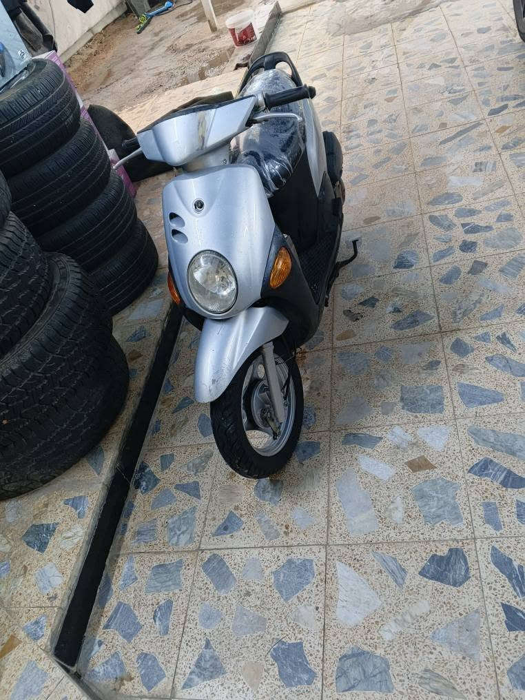 سلام عليكم فله 2011 ياباني ختم واحد ويا المكينه برغي ما محطوط عليه سعره1350وبيه مجال مكاني بصره ام قصر هاذ رقمي *********** الزبير, البصرة
