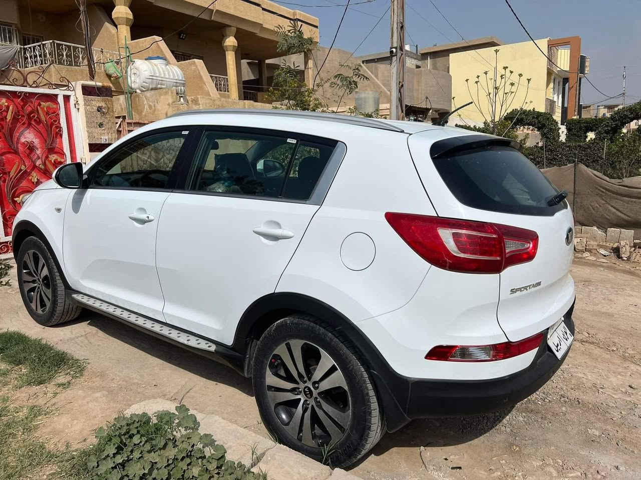 السلام عليكم كياسبورتج موديل ٢٠١٤  خليجي كفاله عامة المواصفات نص فول  للبيع فقط سعر ١٥٥ وبيها مجال للطبين 
*********** الموقع واسط صويرة
