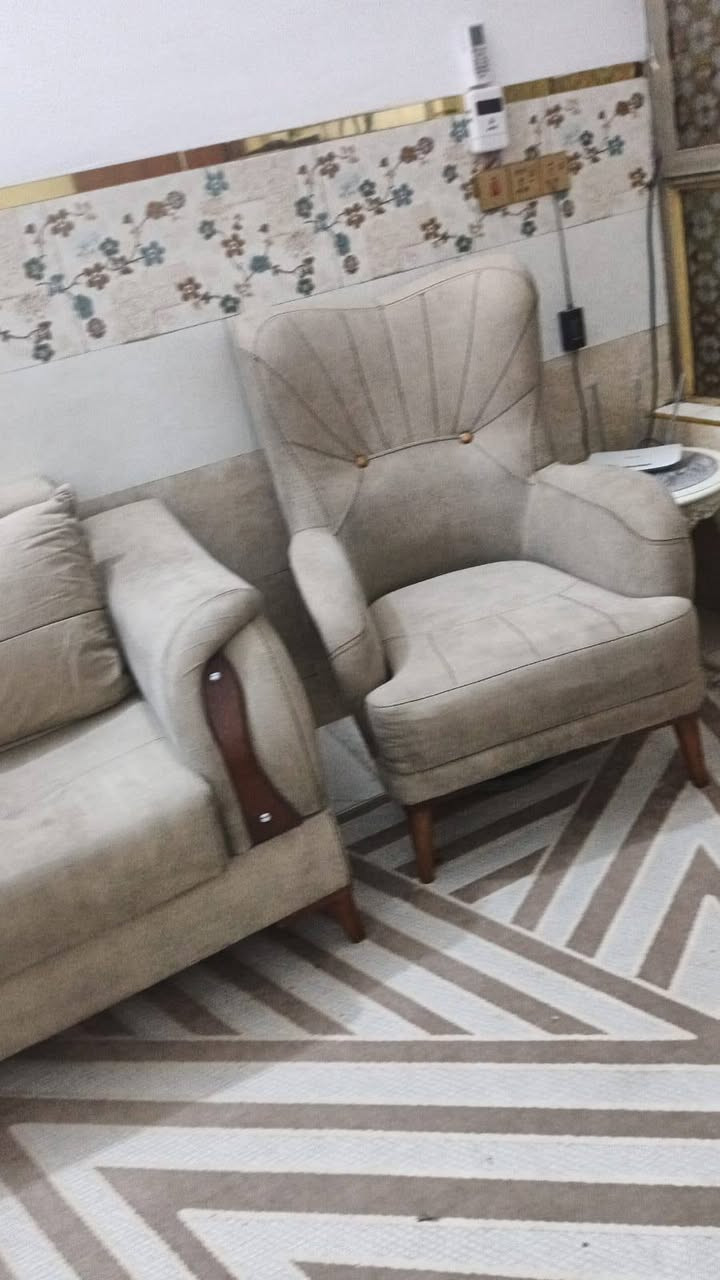 تخم تركي للبيع السعر 500 والمكان البنوك


**إذا كنت صاحب هذا الإعلان وتريد حذفه لأي سبب، رجاءا أرسل رسالة إلى الدعم الفني**