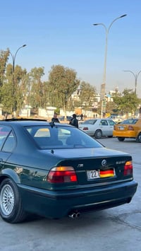 للبيع  BMW-E39-1996-525i 1-سلايت جام طكتين 2-اربع جامات اوتو 3-كشنات M...