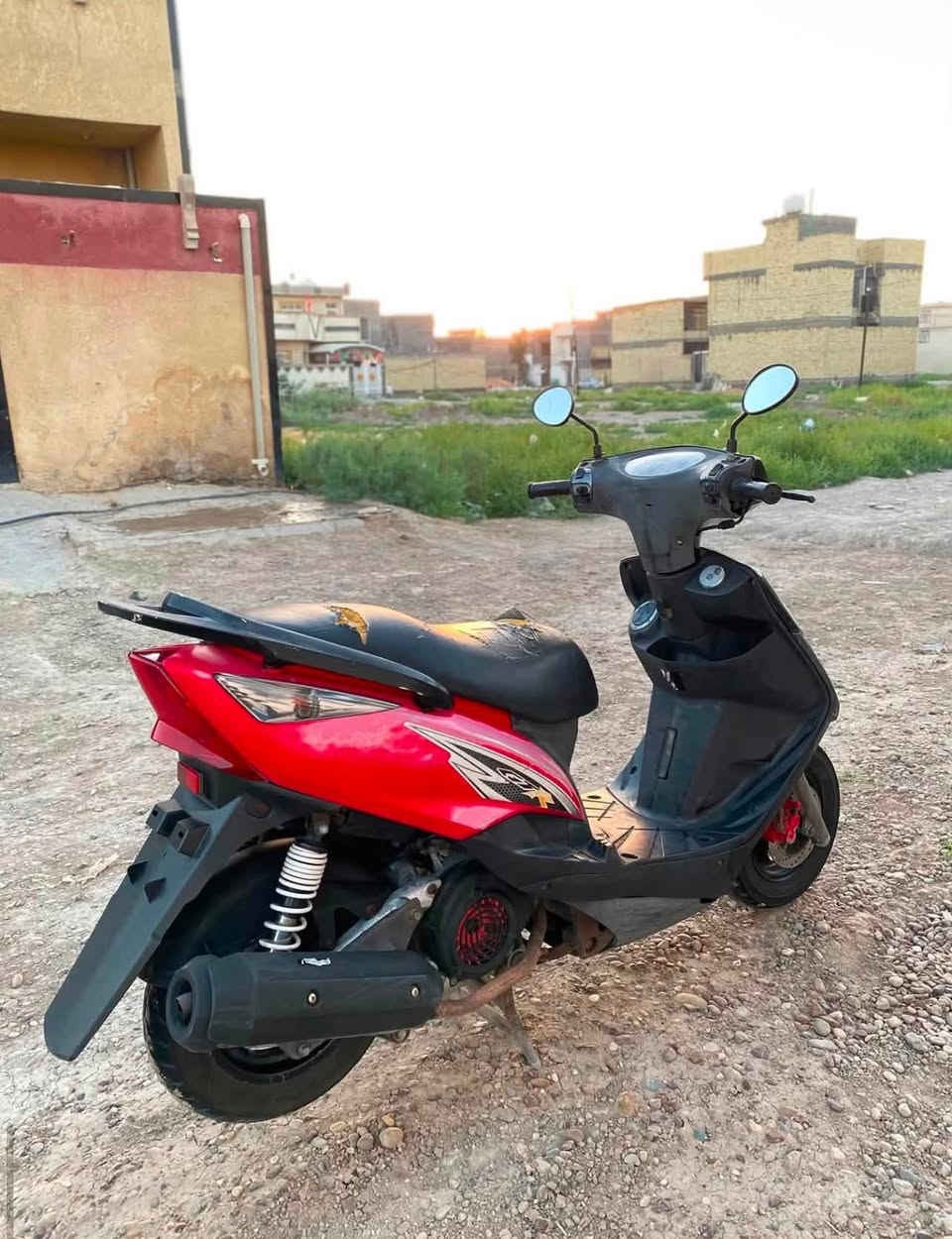 شونهم الغوالي ماكس ثعلب فول الفول دراجه على ايدي رمبه نضيفه كلش السعر ٥٥٠ الف وبي مجال حك الجيه العنوان بغداد الزعفرانيه الرقم ***********
