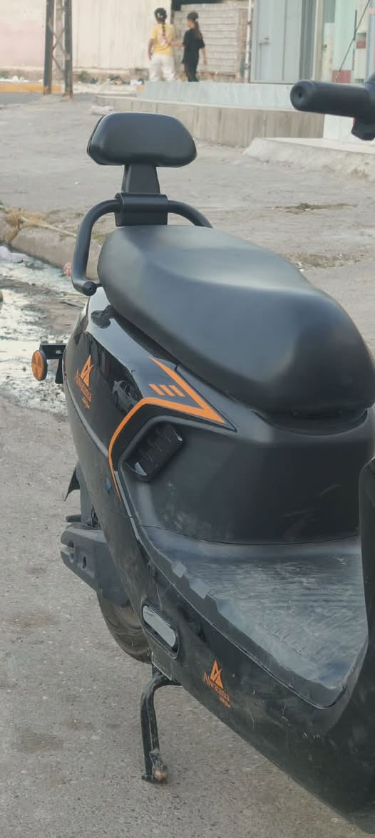 سلام عليكم ماطور شحن للبيع كلو شراط سعرو 600وبي مجال بصيط شراي اتصل ***********مكاني حي عدن
