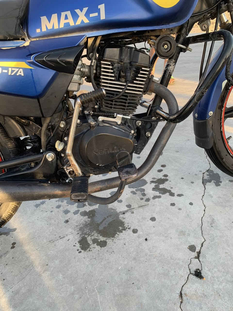 سلام عليكم دراجة البيع موديل ٢٠٢٣ دراجة خير من الله وين ما تريد روح بيهة مكان دراجة كنعان الستفسار ***********
