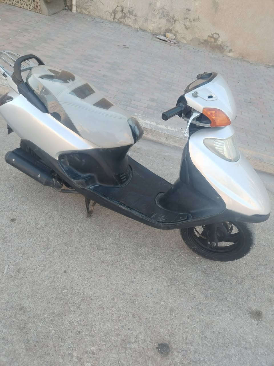 سبسي ياباني دراجه نضيفه كهربايات كله شغال سلف هند السعر 475 وبي مجال موبايل *********** العنوان كوت النوار
