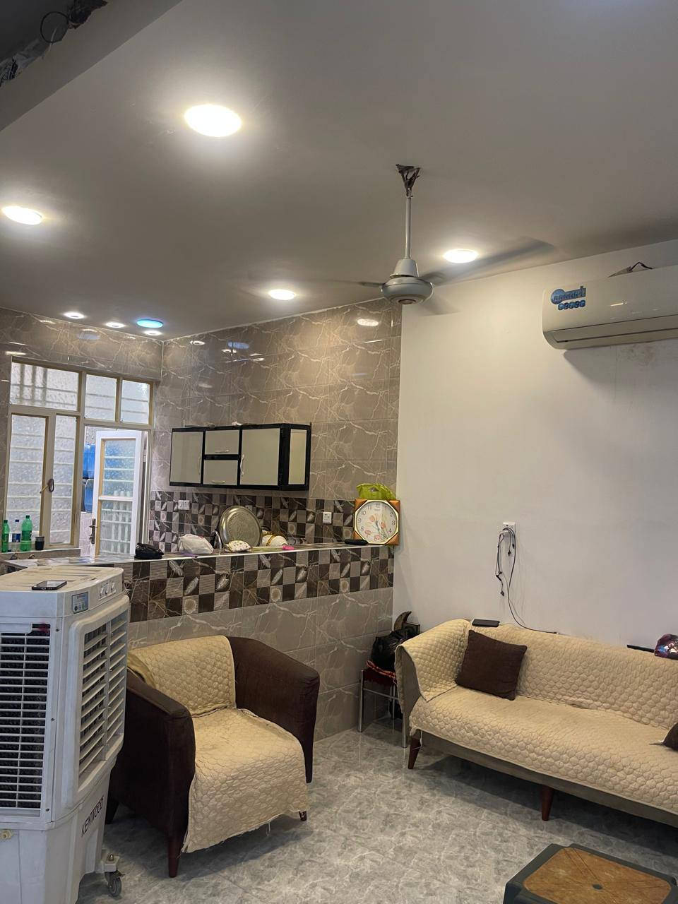 بيت للبيع زراعي سند ٢٥ زعفرانيه دور شرطه ***********
