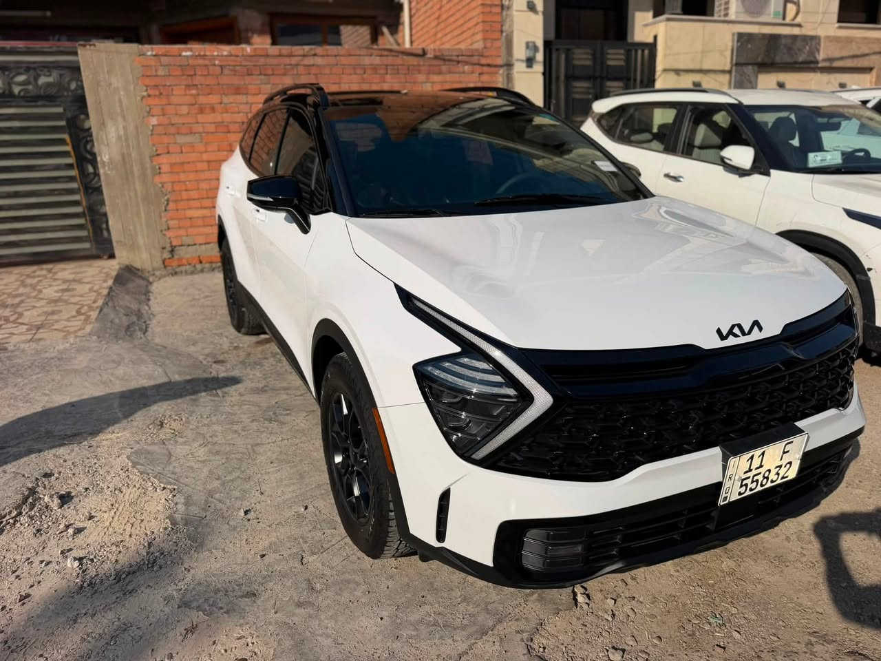 كيا سبورتج2025 وارد امريكي XPro
رقم بغداد تحويل مباشر

السيارة على وضع الشركة ماشية4000 الف 

صور الحادث داخل المنشور 

المواصفات فول 1/1 

محرك 2500 GDI تنفس طبيعي 

ناقل حركه (گير) 8 نمر 4X4 فور ويل 

بصمة تشغيل وابواب وتشغيل عن بعد

فتحه السقف بانوراما بالكامل 

جنطة كهرباء ذكيه فتح عند الاقتراب 

متعددة انظمة القيادة 

سايد بريك بصمه 

تبريد امامي خلفي 

شاشه متصله متعددة الاستخدام 

تحكمات استيرن جهتين 

رادارات محيطية 360 درجة وتوقف ذاتي 

كاميرا خلفيه وحساسات 

كشنات جلد وتدفئه 

شحن هاتف لاسلكي 

ليد نهاري و الانارة ليد 

وبعد مواصفات 
السعر 225 $

العنوان : بغداد 

الهاتف :***********
