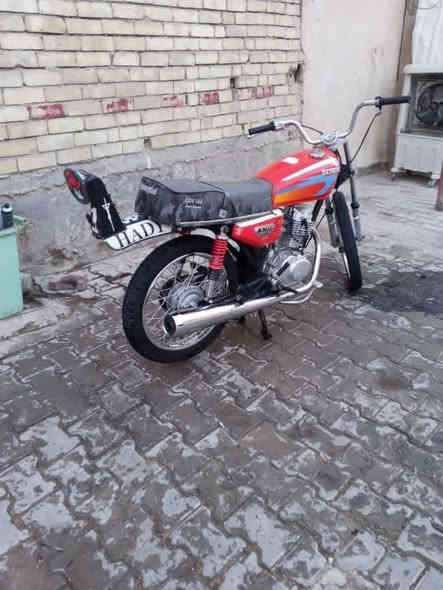 سلام عليكم نامه تعمير اوراق اصولي شاصي 13 تعمير 24 للبيع دراجه نضيفه مكينه ناعمه كلش للبيع سعر 650وبيها مجال بسيط حي العامل سوك الاخير ***********
