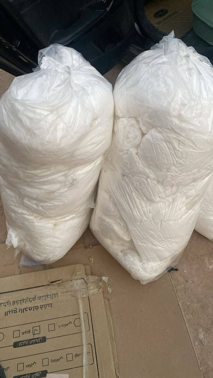 كلينس صناعه معمل درجه اولى وقوي يستخدم لاي شي للمطابخ للسيارات للتنضيف للاستعمال الشخصي ع شكل لفات طبقات ومصفط داخل الكيس ثخين الباكتيات ويكفي  فقط يوجد خدمة توصيل لجميع المحافظات العراق وداخل النجف


**إذا كنت صاحب هذا الإعلان وتريد حذفه لأي سبب، رجاءا أرسل رسالة إلى الدعم الفني**