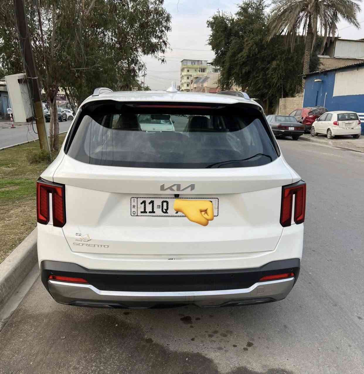 للبيع فقط
كيا سورنتو وكالة الدولية موديل 2024 
 ماشيه ٢٧ الف كيلو رقم بغداد الجديد باسمي  

محرك ٦ سلندر 
بانوراما 
باب خلفي كهرباء 
حساس امامي خلفي 
ويل ١٩ 
سيارة جديدة جدا

 رايدها ب٣ دفاتر و٢٢ ورقة 
 وبيها مجال   

مكاني بغداد المسبح قرب قرية دجلة 
رقم صاحب السيارة / ‭٠٧٧٣ ٣٤٣ ٣٣٨٧‬
