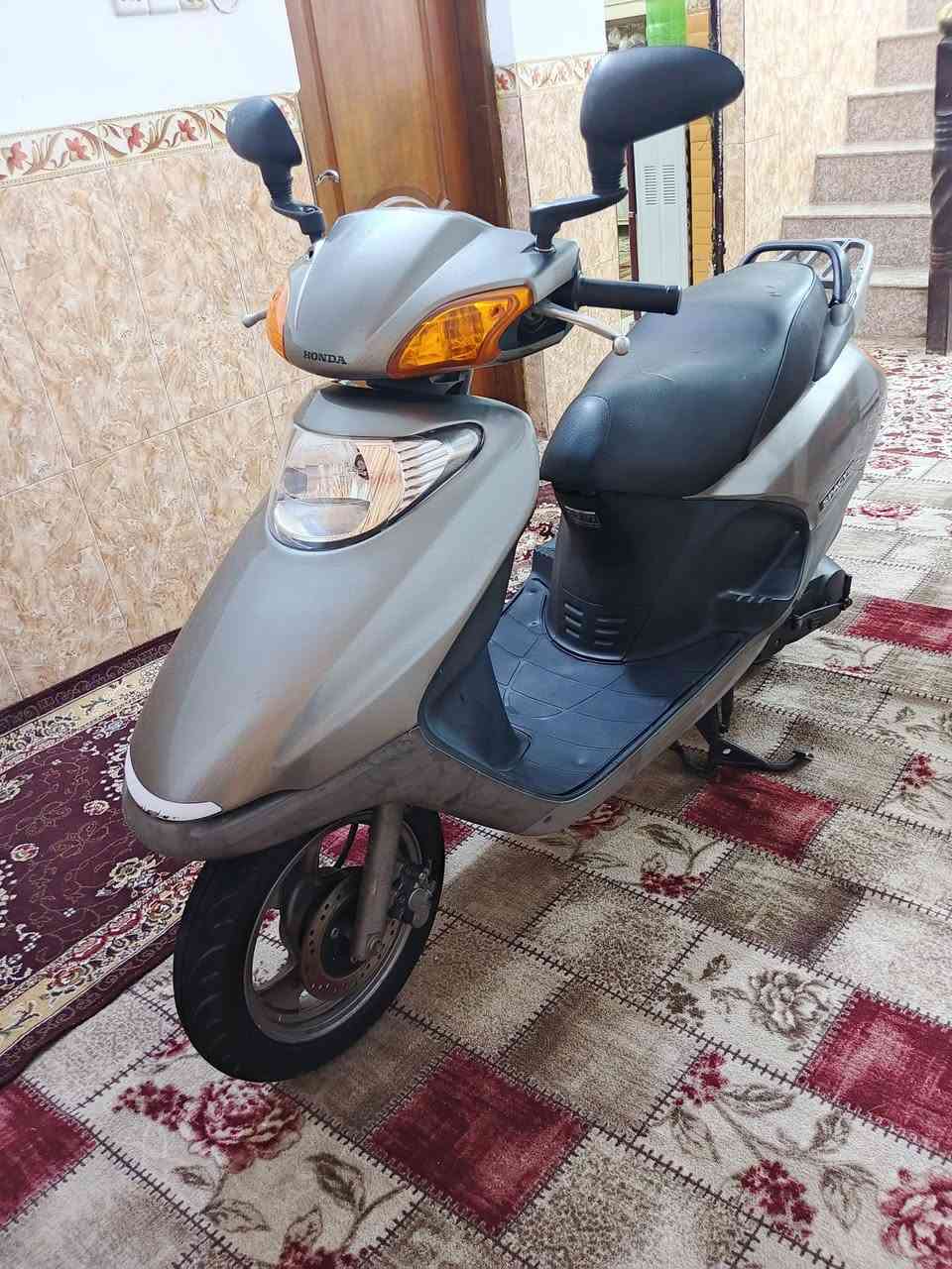 رقم الهاتف ***********
