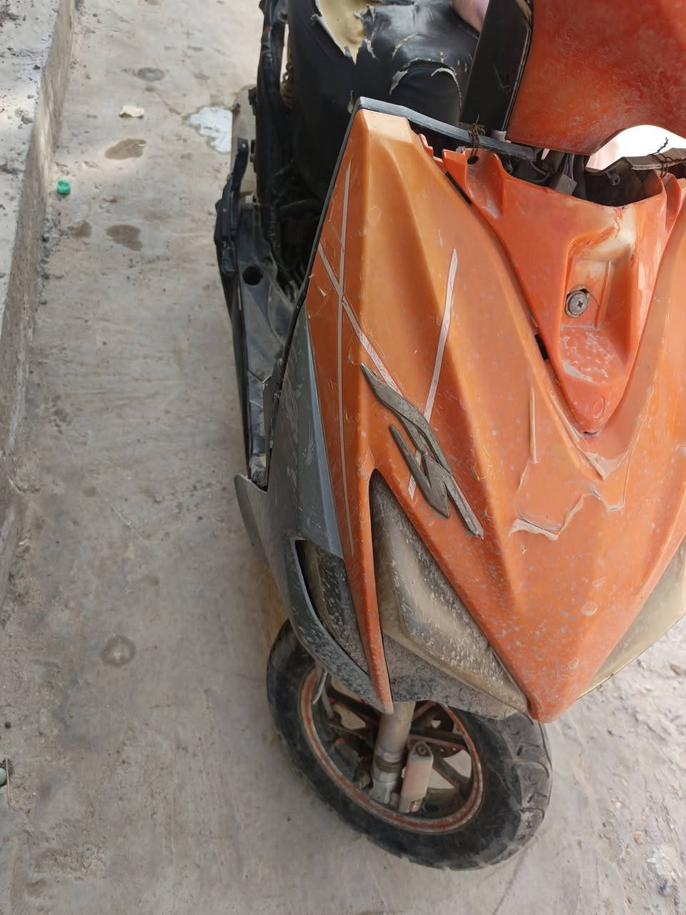 اف اس دراجه شغاله سلف هندر كهربائيات لايت عالي ناصي مكاني بصره ابي الخصيب السعر ١٥٠ 
***********
