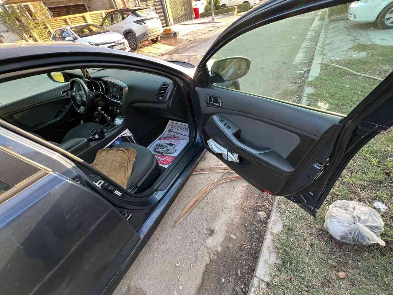 اوبتما موديل 2015 
وارد امريكي 
ضرر ربع البنيد 
للبيع  
لاستفسار
***********
