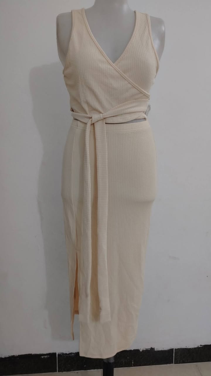 #شي_ان ✨
السعر 5🏷️
العنوان حي البتول 📍
متوفر توصيل 🚛


**إذا كنت صاحب هذا الإعلان وتريد حذفه لأي سبب، رجاءا أرسل رسالة إلى الدعم الفني**