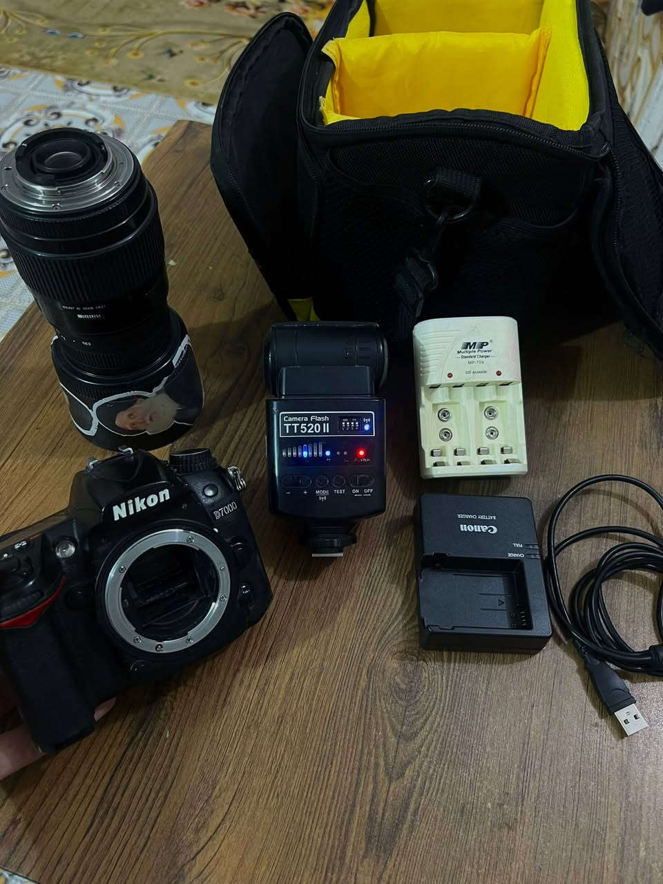 نيكون 7000 نضافه 90‎%‎ وياه زوم 70/300 رياضي وفلاش خارجي وملحقاته كامله مكاني ناصريه يوجد توصيل


**إذا كنت صاحب هذا الإعلان وتريد حذفه لأي سبب، رجاءا أرسل رسالة إلى الدعم الفني**