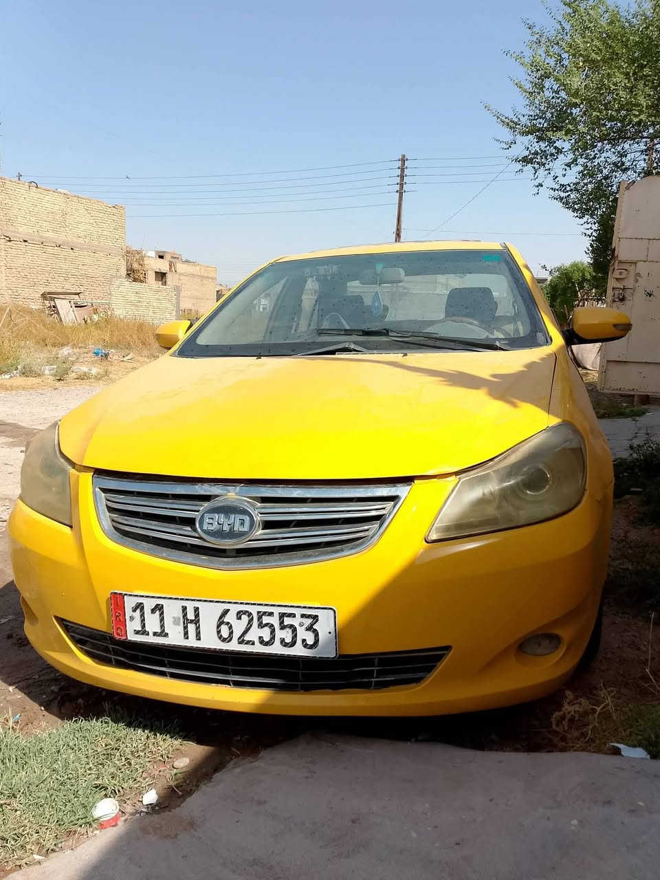 بي واي دي جي 3 كير عادي مكينه هونداي مصبوغة عام اثر جراد بيها ضربه بل بنيد والجاملغ الخلفي مضروب مصلحات بيها فطور بل جامه الاماميه وبيها نقص مرايه جانبيه البصف السائق سنويه جديده رقم انكليزي سياره خير من الله تبريد شغال الياخذها مال شغل السعر 40وبيها مجال للشراي 
التوصل ***********

