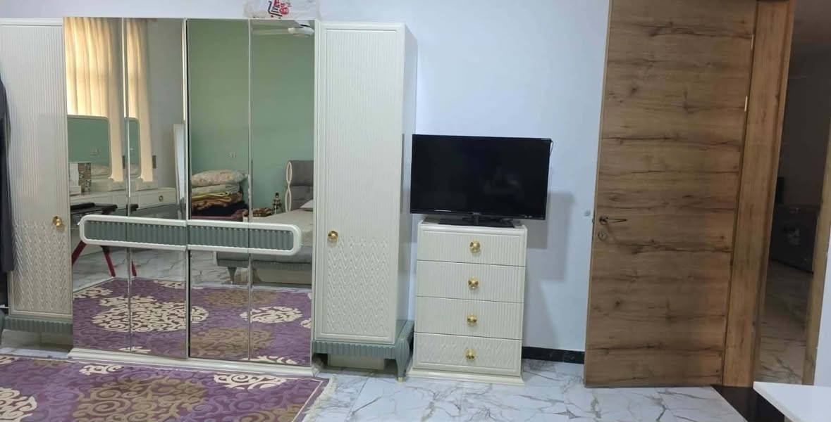 السلام عليكم  غرف نوم اخت الجديدة استخدام نظيف كلش نظافة وتكمة  ولا شخط بيهن الغرف ممفتوحة ولا مرة يعني بس الشركة شدته ولا شخط بهن الغرف كله من هوم سنتر وادول ماركة ومكانة وخشب درجة اولة للإستفسار خااااااااااااص فقط العنوان بغداد الدورة البو عيثة


**إذا كنت صاحب هذا الإعلان وتريد حذفه لأي سبب، رجاءا أرسل رسالة إلى الدعم الفني**