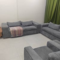 للبيع غراض بيت مستعمل نظيف كلش استخدام سنة ونص للاستفسار 07706528714