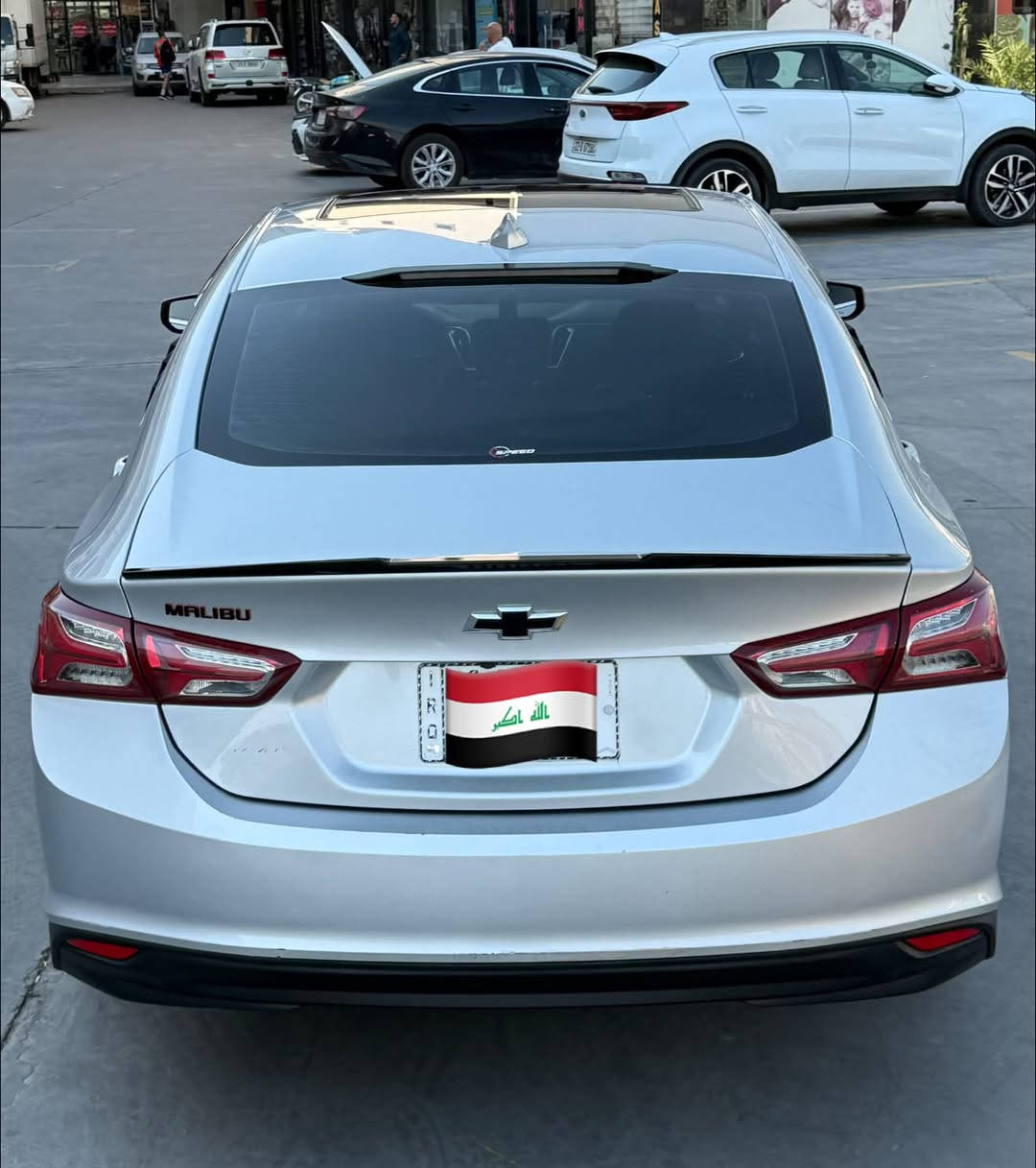 السلام عليكم شبابنة الطيبة
من رخصة الأدمن 

للبيع Chevrolet Malibu 2020 1500T BLAK  فول مواصفات العلامة السودة ماشية 87 km 

  

 1- فتحة سقف بانوراما .

2- شاشة جبيرة Car Play .

3-بصمة تشغيل + بصمة ابواب .

4-كشنات جلد بلادي .

5- كشن سايق كهرباء .

6- ويل بلادي كروم 19 .

7- تحكم ستيرين .

8- كشنات تدفئة تبريد .

9- تدفئة تبريد الستيرن .

10- نظام اوتو ستوب .

   (وموصفات الماليبو معروفة أخوان) 

السيارة حادثها جاملغ وبنيد صبغ بدون دواخل وبيها بارد بالهلال لخلفي لخلف باب الصدر وبارد بالجاملغ الخلفي جه السايق صور الحادث والسونار بالمنشور 

السيارة نصبتها احلى من الصور بيها دخان من صالنصة ويه التبريد ماعرف سبب من التيربو لو من الدهن بس اني تيربو مبدله جديد والمكينة والكير كفالة تبريد السيارة ثلج مبدل منظومة تبريد كاملة قبل اسبوع بدلته السيارة خير من الله ترايك وين متريد

والسيارة نقوصاتها زوج تايرات ودبلات أمامية 

تفاصيل اكثر اتصل وتدلل

السعر 110$ عليها غرامة 550 الف ينزلن من سعر السيارة 

مكان السيارة بغداد/حي الخضراء

هـ ***********
