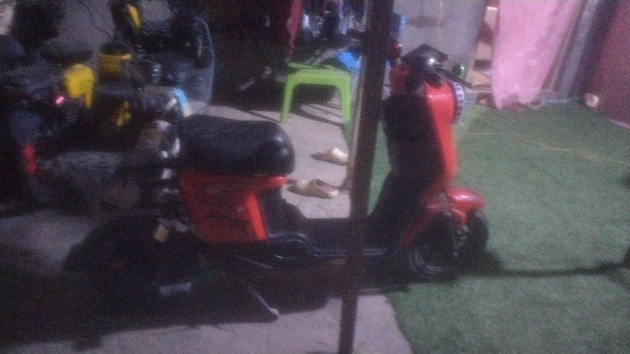 دراجة موديل ٢٠٢٥ بطارياتها كبار ونظاف اخو الجديد جاهزة الدراجه لونها احمر بصمه َسويج شغاله العنوان كرمة علي *********** الزبير, البصرة
