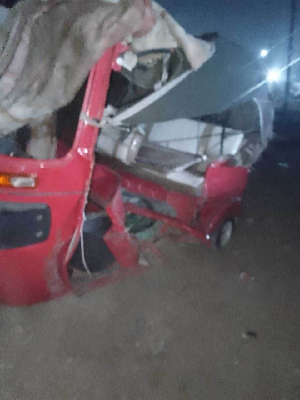 سلام عليكم شباب تكتك مضروبه مكان بغداد جسر ديالى سايد الواحد ***********رايدينه ٣ملاين
