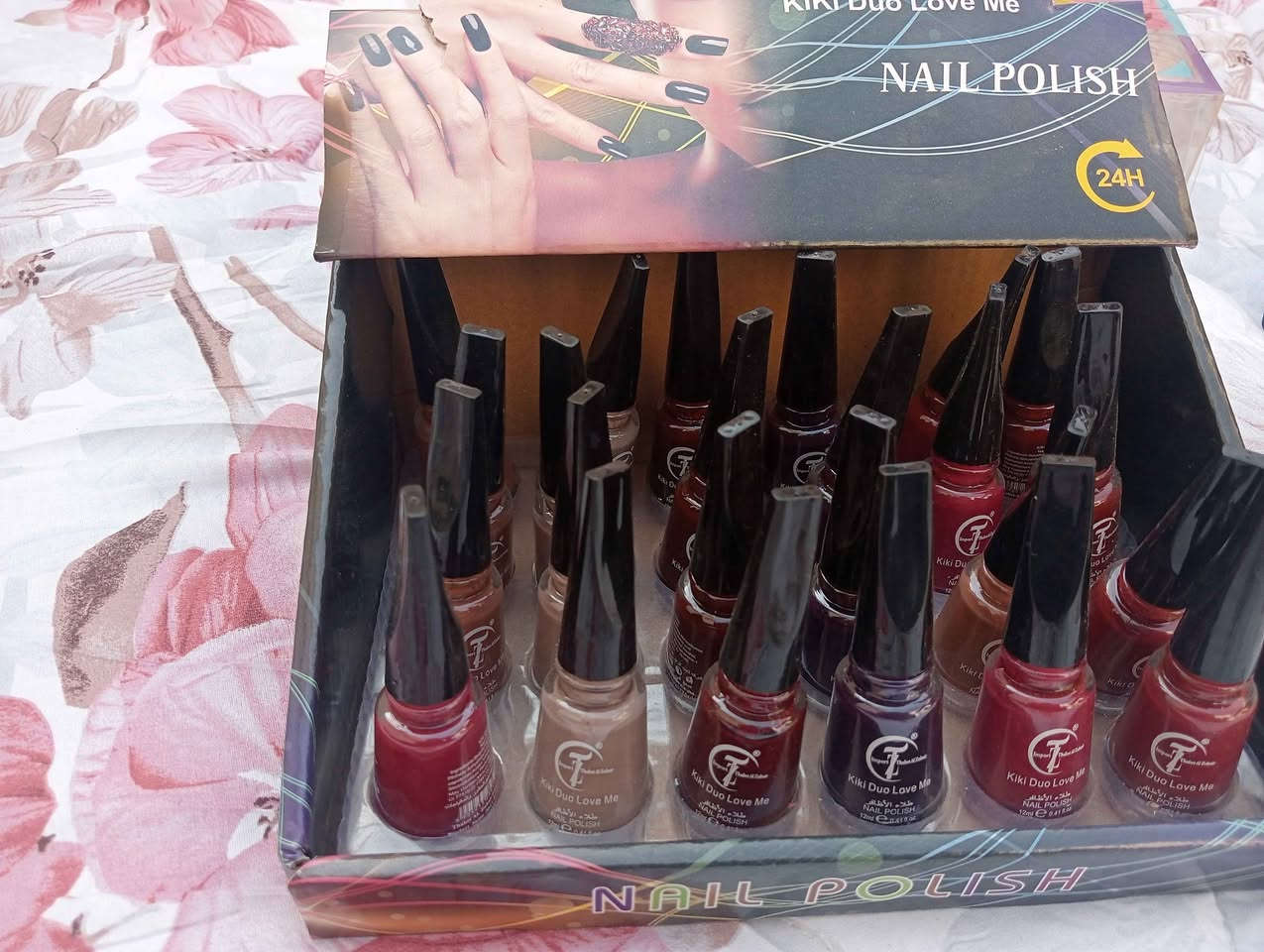 مواد تجميل واكسسوارات تصفيه محل بيع جمله مفرد مكاني نجف حي الزهراء سعر اقل من الجمله تواصل خاص لو واتساب *********** النجف, العراق
