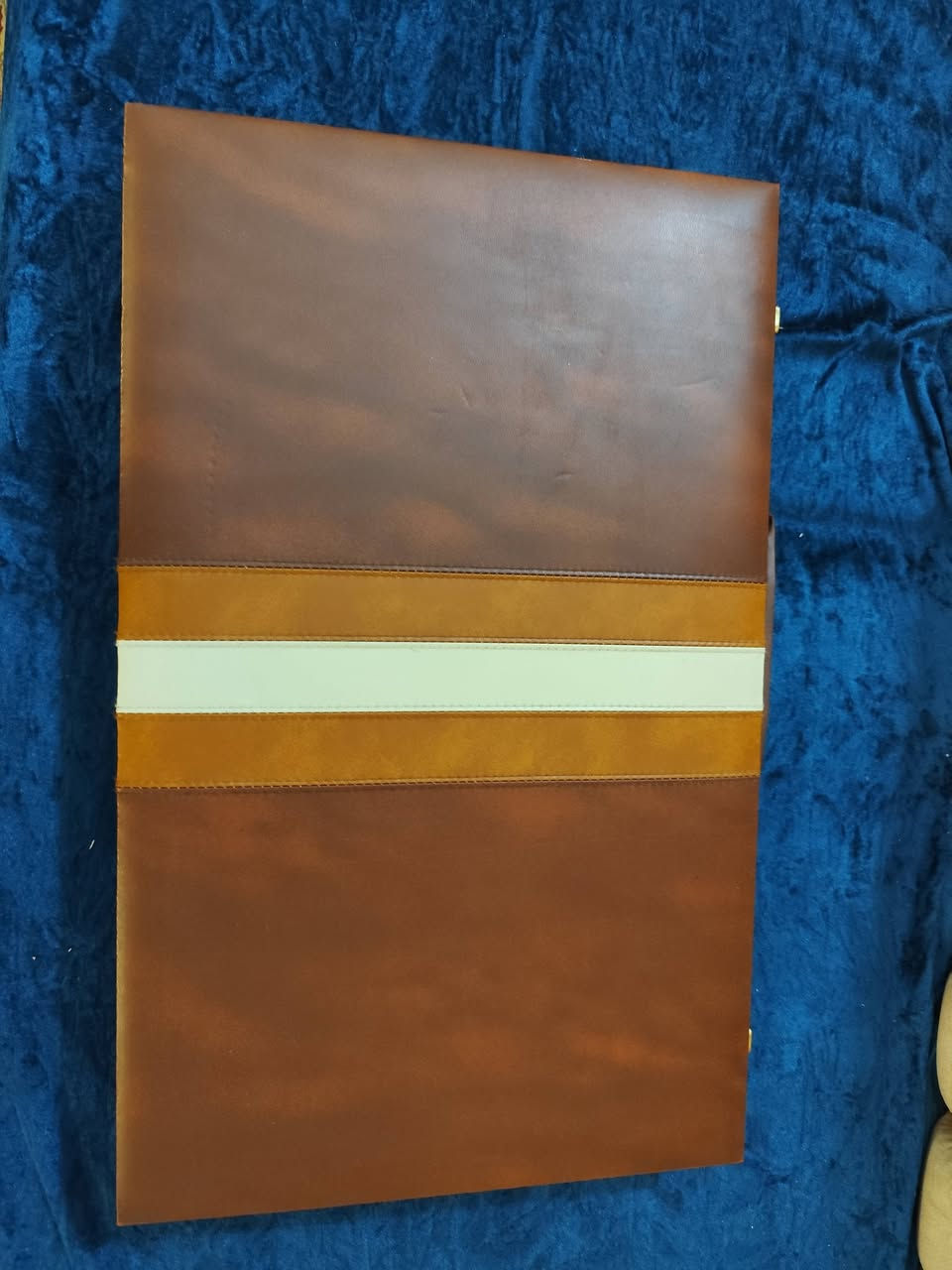 طاولي متكامل. اوربي. لاعلى. سعر


**إذا كنت صاحب هذا الإعلان وتريد حذفه لأي سبب، رجاءا أرسل رسالة إلى الدعم الفني**