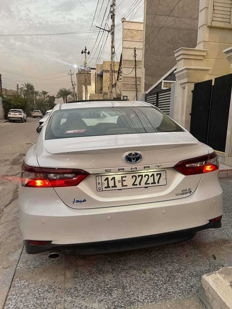 السلام عليكم للبيع كامري خليجي فوول وكاله عبداللطيف GLE هايبرد بانزين جديده السياره ماشيه 70 الف بيه تكحيل خفيف يم السلايت وبارد اصبعين بالجاملغ السعر 238 وبيه مجال مكان السياره العامريه للإستفسار *********** بغداد, العراق
