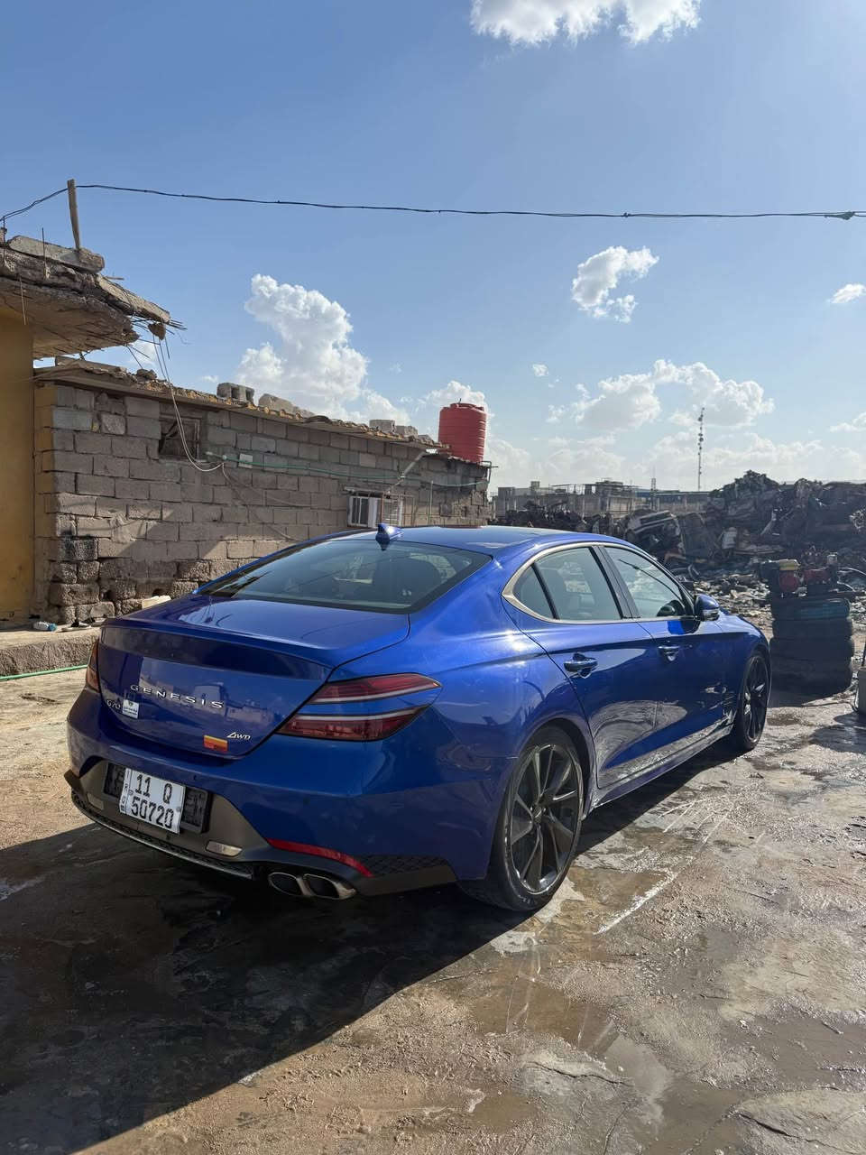 هونداي جنسيز موديل 2023 g70
ماشية 29 الف
فول مواصفات 
مكينة 2000 تيربو 5 وضعيات للقيادة فور ويل
رقم بغداد السيارة بأسمي تحويل مباشر 
السيارة وراد امريكي ضررها الحادث بالصندوك بدون ايرباك 
السعر 188 قابل للتفاوض
للاستفسار *********** البصرة, العراق
