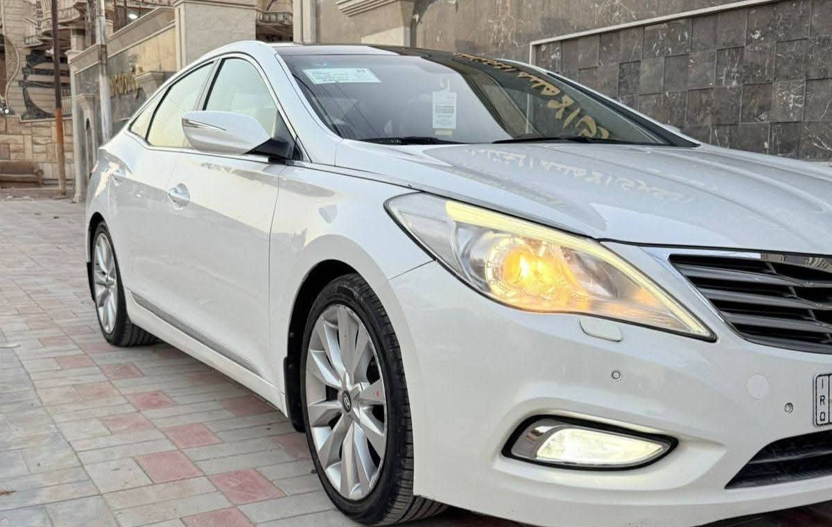 ازيرا  2015 فول مواصفات اخت الزيرووو 
ماشية 86ألف كم حقيقي
المحرك 6 المرغوب مكفوله 
- رقم بغداد 
بسمي شخصياااا تحويل جديد 
والكير والكهربائيات مكفوله
بيها صبغ الجاملغ الخلفي فقط 
والجاملغ المامي الساىق امبدال اصلي 
المواصفات السياره

🟪 السعر  :: الطلب في التعليقات ويوصلك مباشرة ✍️ 📩

فول مواصفات ( فتحة سقف بانوراما، كراسي جلد. وتحكم كهرباء سايق والراكب وتسخين
مقاعد ، حساسات اصطفاف ، بصمة ابواب ،، تبريد قطعتين، ويل .19 .5ويل كب ستائر جانبية. 
وباقي مواصفات الأزيرا معروفة الفول 
السيارة احلة من الصور
مكان السيارة بغداد 

رقم صاحب سياره ***********
‏
