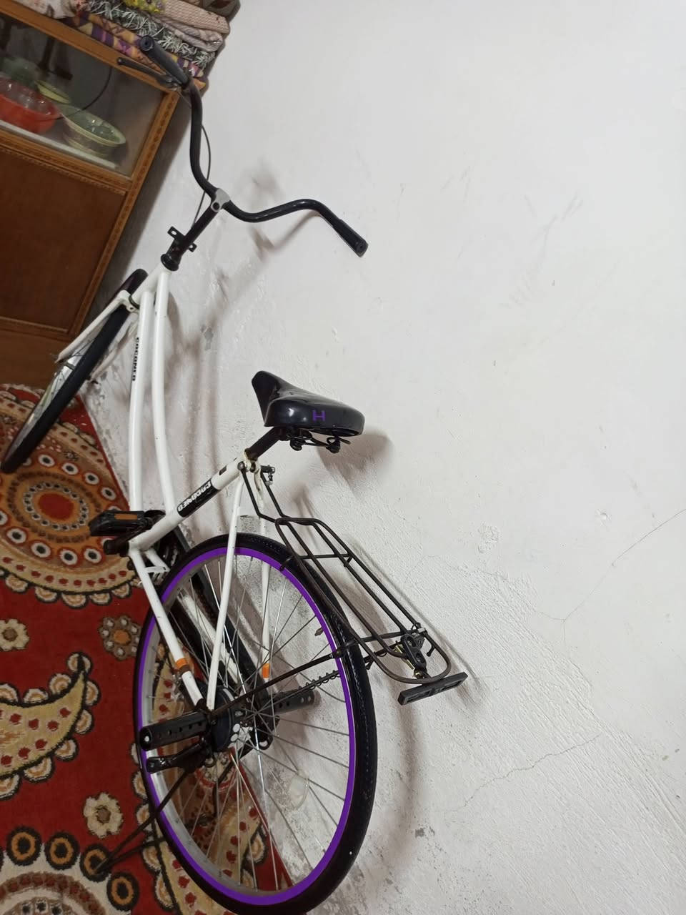 سلام عليكم باسكل للبيع موديل 18 الباسكل حلو ونضيف سعر 110 وبي مجال مكان نجفف حي  المكرمه


**إذا كنت صاحب هذا الإعلان وتريد حذفه لأي سبب، رجاءا أرسل رسالة إلى الدعم الفني**