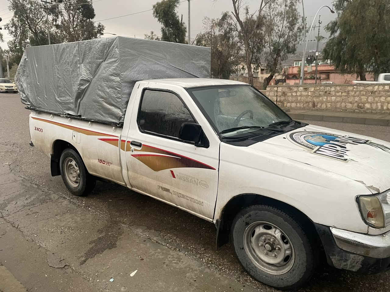 پیکاب نیسان ٢٠٠١
رەقەم بەرەیەو  پاکانەی کراوە  
جوار مانگە سەنەوی بە سەرجوە 
سبوخ عامە
  سەیارەکە   پیشەکەی بستیکی لەحیمی پیوەیە  پیش تایەکەیی
 ز زسەیەرەکە هەیکەل و مەکینە و عەکالی زۆر خاوینە نرخی ٤٩ وەرەقە و معامەلە


**إذا كنت صاحب هذا الإعلان وتريد حذفه لأي سبب، رجاءا أرسل رسالة إلى الدعم الفني**