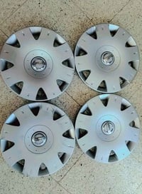 شباب ذني الكبات اصليات ونضافة شوفت عيونكم الولد كلفني انشرهن سعرهن يمه...