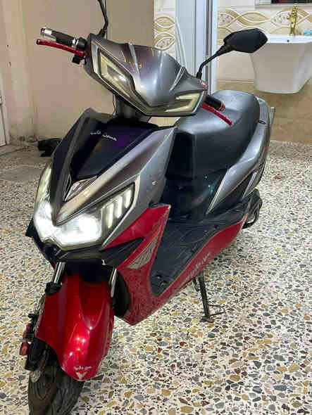 موطور شحن سكنس
بطاريات 10 /10
عدد البطاريات ٦
مثبت سرعه بريك امامي وخلفي موطور نظيف وكلشي مابي شغال السعر ٤٣٠ وبي مجال ***********
***********
