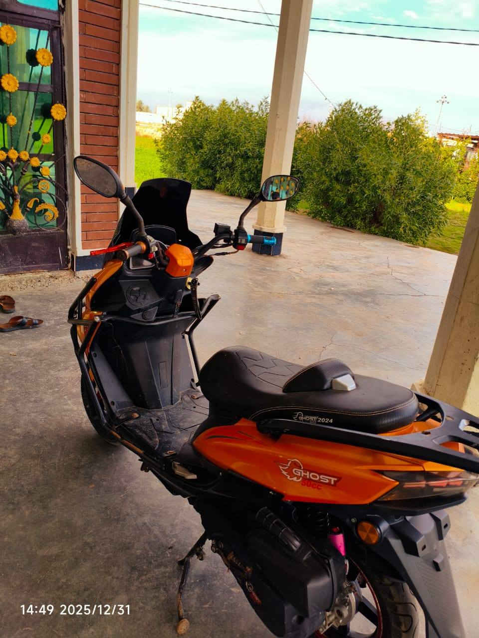 سلام عليكم من رخصت الادمن دراجه للبيع شبح موديل 24 مكفوله كفاله عامه السعر 600 وبيه مجال رقم ***********
