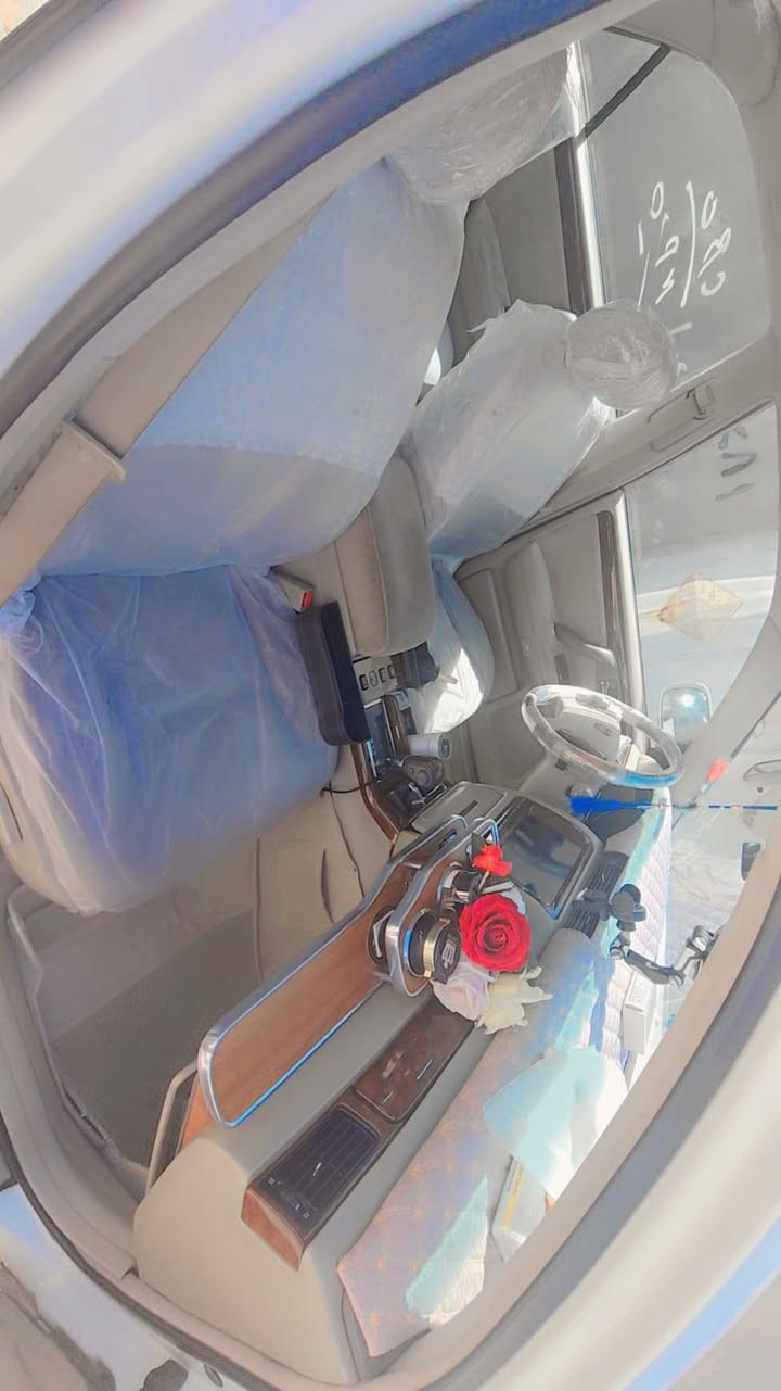 السلام عليكم ورحمة الله وبركاته ملكة للبيع موديل 2003 كرستال أصل محرك ديفور الكبير 3دكم رقم بابل قرار 48 تحوير فوك وجوه نجف السيارة كفاله *********** أني مكلف بالنشر غير متواجد عل نت مكان السيارة النجف
