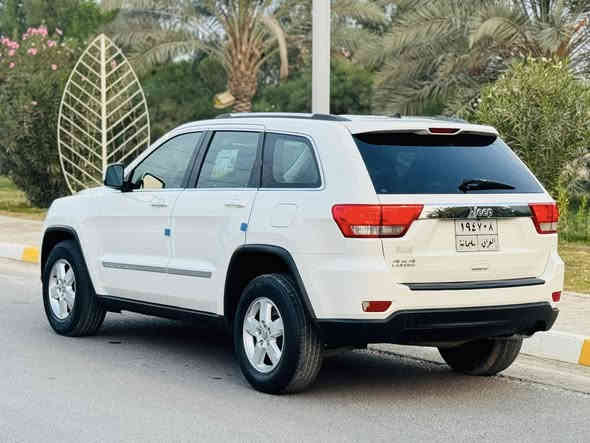 السلام عليكم...
للبيع...نقد فقط  اعتذر عن الاقساط 
بسعر 157$وبيه مجال بسيط
جيب2012امريكي ابيض ثلجي 
رقم سليمانيه 
شرط التحويل والغرامات 
ماشيه 155KM
✳️محرك 6سلندرشرط لاتبخير ولاتنقيص 
✳️كير اتوماتيك بدون اي عيب مال بيت"

تدفئة /تبريد/كهربائيات/صدر/تايرات/كلها مكفوله 
 
🚘سياره جديده بدون شخوط بدون رصعات Ⓜ️

✅سيارة ضررها جاملغ السكن بدون اي دخل شرط السونار Ⓜ️

السعر 157$💸
تايرات 4️⃣ جديدة 🆕 
صدر امامي خلفي كلا جديد 🆕 
مكان السيارة صلاح الدين تكريت الديوم
رجاءً ما أقفل سعر بالتلفون تعال وتدلل 
للاستفسار ***********
***********
